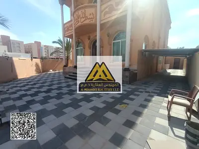 فيلا للإيجار في المويهات 1 عجمان بموقع مميز قريب من جميع الخدمات، مناسبة للسكن العائلي وتتميز بمساحة كبيرة وتصميم عملي يوفر الراحة والخصوصية