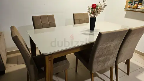 6-Seater White Glass Top Dining Table with Upholstered Chairs