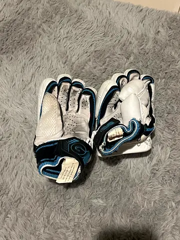 Pair of used cricket batting gloves - great condition