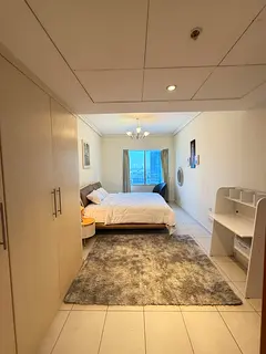 Stunning Full Sea Views - Master En-suite in sheikh zayed road