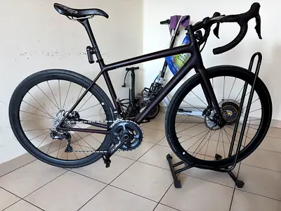 Specialized Aethos  size 54 Road Bike with Shimano Ultegra Di2 11 speed