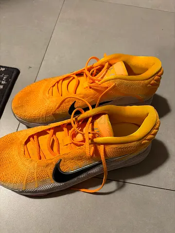 Used Nike Orange basketball Shoes - GT3 Hustle Size 48, Good Condition