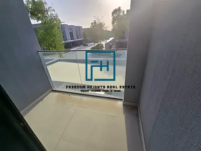 تاون هاوس زاوية بريميوم 3 غرف نوم | مؤامرة أكبر | التملك الحر | سارو – مسار