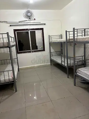 Executive bachelors Bed Space Available for Indian males