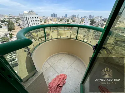 A distinctive apartment at a very reasonable price in Al Rashidiya 3, in a strategic location close to Ajman Corniche and Ajman One Towers. It feature