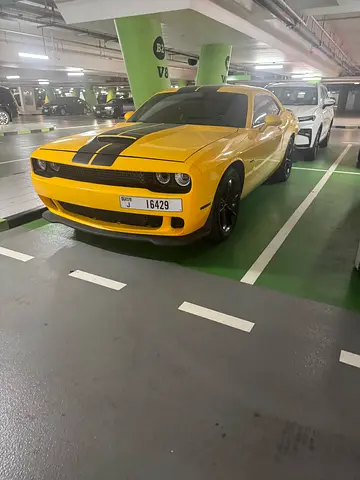 Challenger V8   5.7
