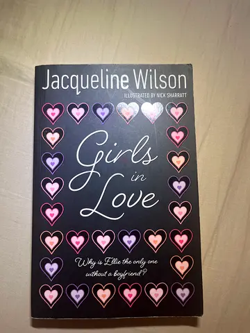 Girls in Love by Jacqueline Wilson (paperback)