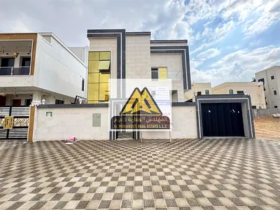 A unique opportunity to live in a brand new villa on a main street, with ample space and a large setback, ideal for families seeking comfort and priva