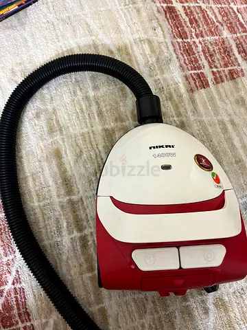Midea Canister Vacuum Cleaner – Red/White, good Condition