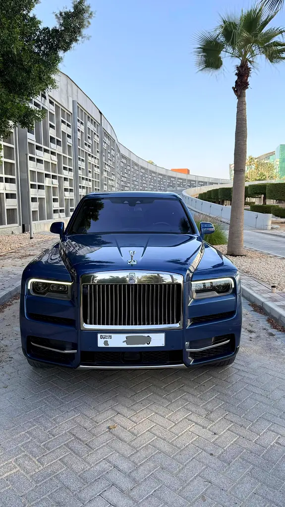 Rolls-Royce Cullinan 2019 — photo 1 of 15