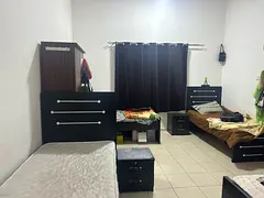 Bed Space for Indian  Pakistani Girls in Discovery Gardens Street # 02