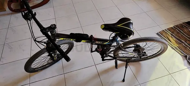 Used adult mountain bike - 26 frame, good working condition