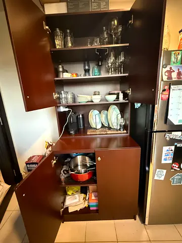 Kitchen floor standing cabinet