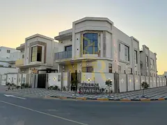 Corner villa, two floors, directly from the owner, personal finishing, on a main street, close to al