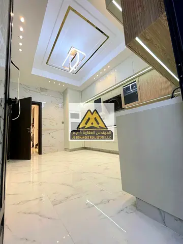 Luxury Villa for Sale in Al Helio 2