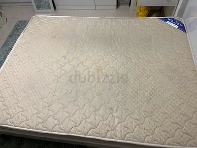 Orthopaedic firm Queen mattress in good used condition 150x200cm