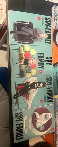 Spy x family manga vol 1,2,3,4 both English and Japanese set