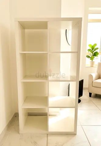 White Bookcase / Bookshelf for Sale   Excellent condition   AL SAFA  PICKUP