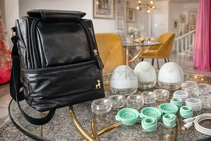 Elvie Double Pump + 1 Extra dock (further discounted)