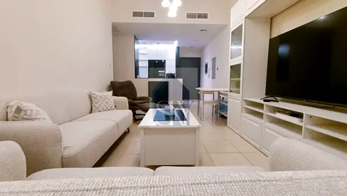 Upgraded 2BR | Fully Furnished | Balcony l 2 Bathrooms