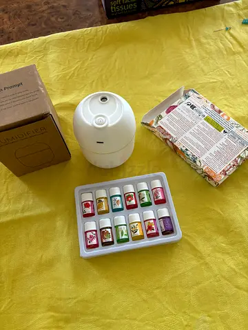 Portable Ultrasonic Aromatherapy Diffuser with Essential Oil Set