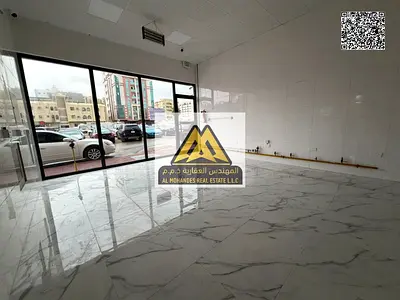 محل تجاري للإيجار السنوي في الراشدية 2 – عجمان | موقع حيوي بجوار أبراج الفالكون