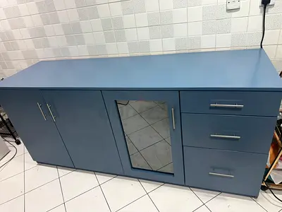 Kitchen cabinet for Sale (no utensils)