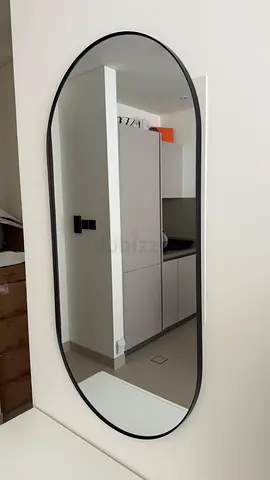 Wall mirror