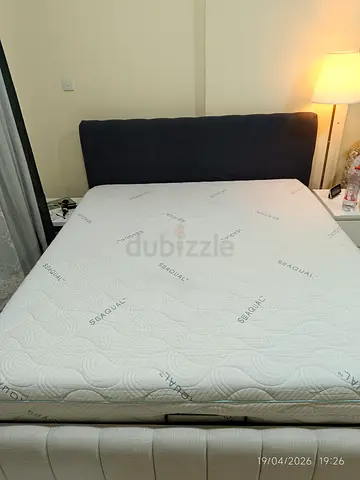 King Bed Mattress medium firm, memory foam,4 month old, 10 year warranty available,bill available