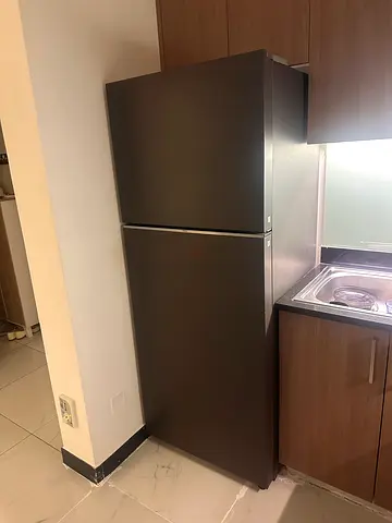 Samsung 411L Top Mount top Freezer Refrigerator With Bespoke Design - Excellent Condition