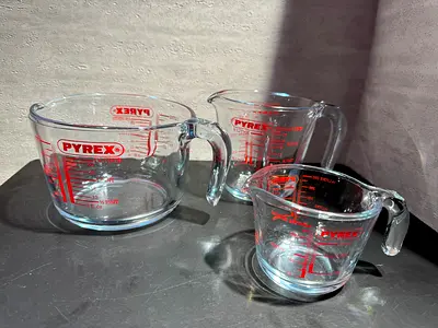 Pyrex Measuring Jug Set (Glass)