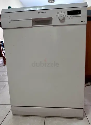 Siemens 5 Programs 12 Place Settings Freestanding Dishwasher - White, Good Working Condition