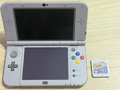 Nintendo New 3DS XL SNES Edition (Rare) + Game