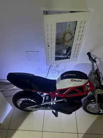 Razor Electric bike rsf 650 best price original is 5,000 perfect condition for 1,400