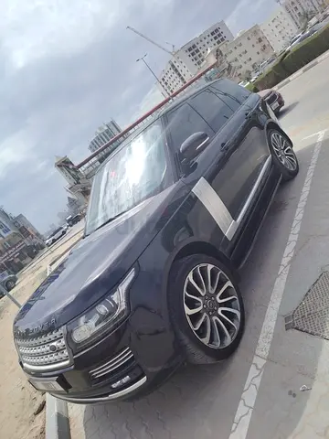 Range Rover Vogue SE | Excellent Condition | Full Option | Well Maintained | AED 42,000