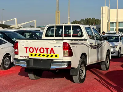2019 Toyota HILUX photo 6