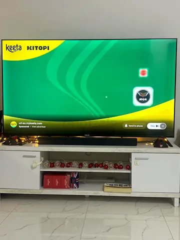 NIKAI 70 Inch with Under warranty