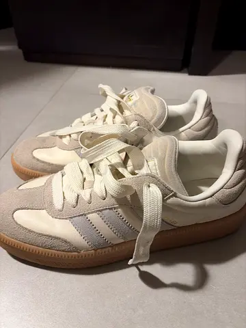 White Adidas Samba-style sneakers with gum sole, lightly used
