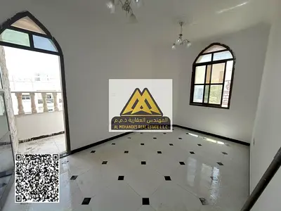 شقة فاخرة للإيجار السنوي في الروضة 3 – عجمان، شارع الخرطوم، من أجمل الشقق بتشطيبات سوبر ديلوكس داخل بناية راقية مخصصة للعائلات، مع موقع مميز قريب من ش