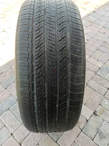 4 pcs of tires size 275 / 50 ZR 22