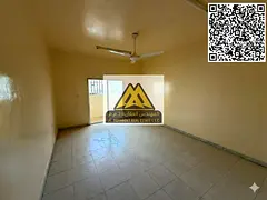 Very spacious area | 2 bathrooms in the apartment | No air conditioning | Separate living room | Eas