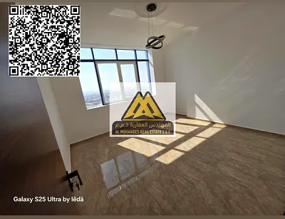 شقة للإيجار السنوي – كورنيش، عجمان  الموقع: ثاني صف من الكورنيش، موقع مميز وقريب من جميع الخدمات والمرافق مع جيم ومسبح