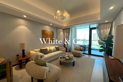 Brand New | Spacious Unit | Ready April