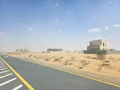 للبيع قطعه ارض زاويه  سكني بإمارة الشارقة بمنطقة روضه القرط ضاحية الرويضات