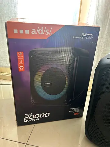 Bluetooth Speaker with a Pair of Wireless Handheld Microphones (Karaoke/PA) and remote control