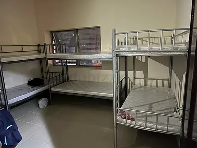 Executive ladies bed space available (Indian only)