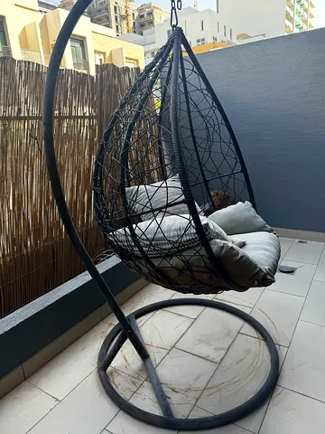 Free Egg Chair
