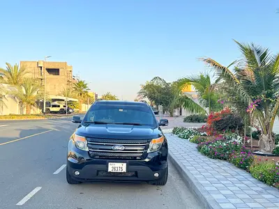 Ford explorer Limited V6 Gcc 4WD in immaculate condition, Expat driven