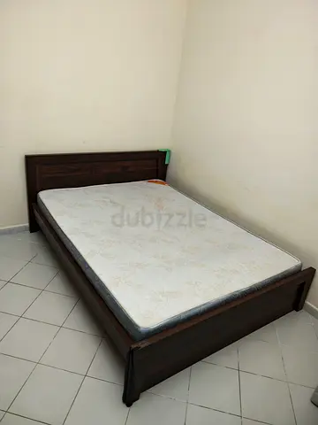 Queen size Bed with Mattress for sale good quality