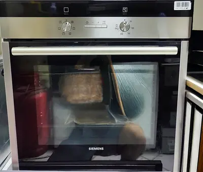 Siemens Built-in Electric Oven 60cm – German Quality | Modern Kitchen Upgrade